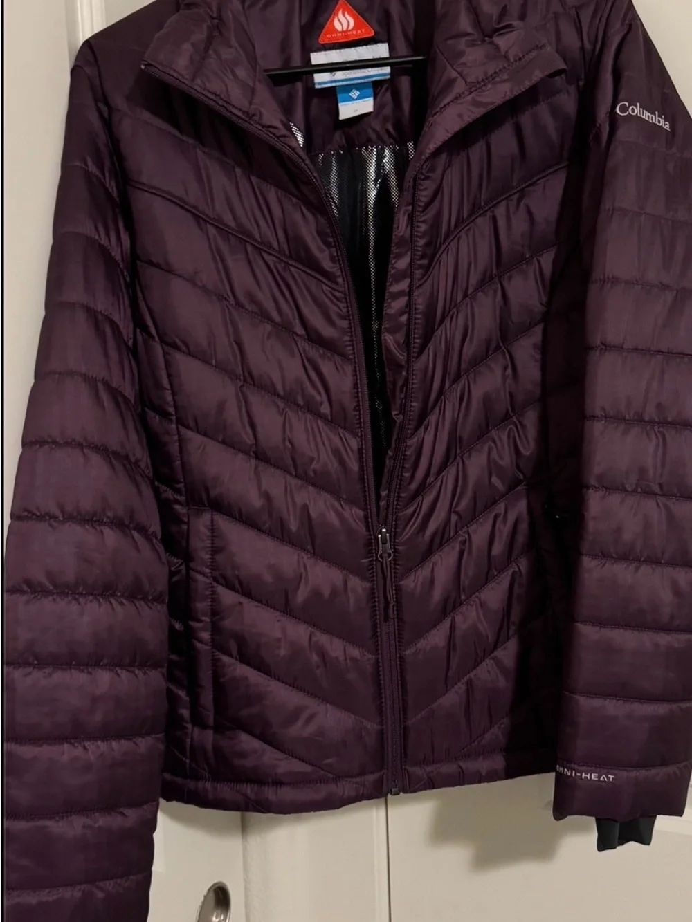 Columbia Women's Plum Quilted Puffer Jacket - Picture 7 of 8